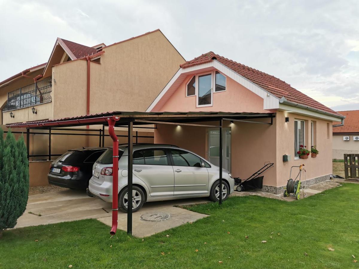 Casuta Cu Tei Villa Oradea Eksteriør bilde