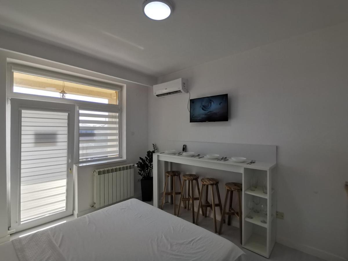Casuta Cu Tei Villa Oradea Eksteriør bilde