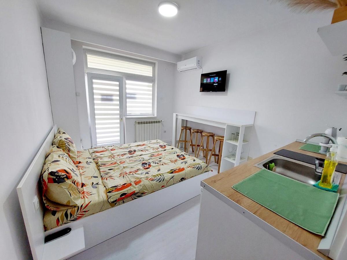 Casuta Cu Tei Villa Oradea Eksteriør bilde