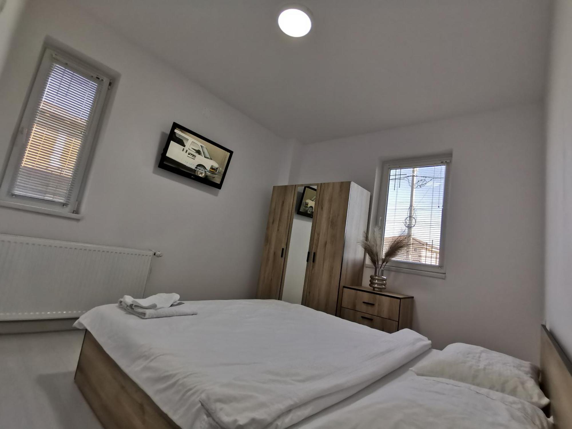 Casuta Cu Tei Villa Oradea Rom bilde