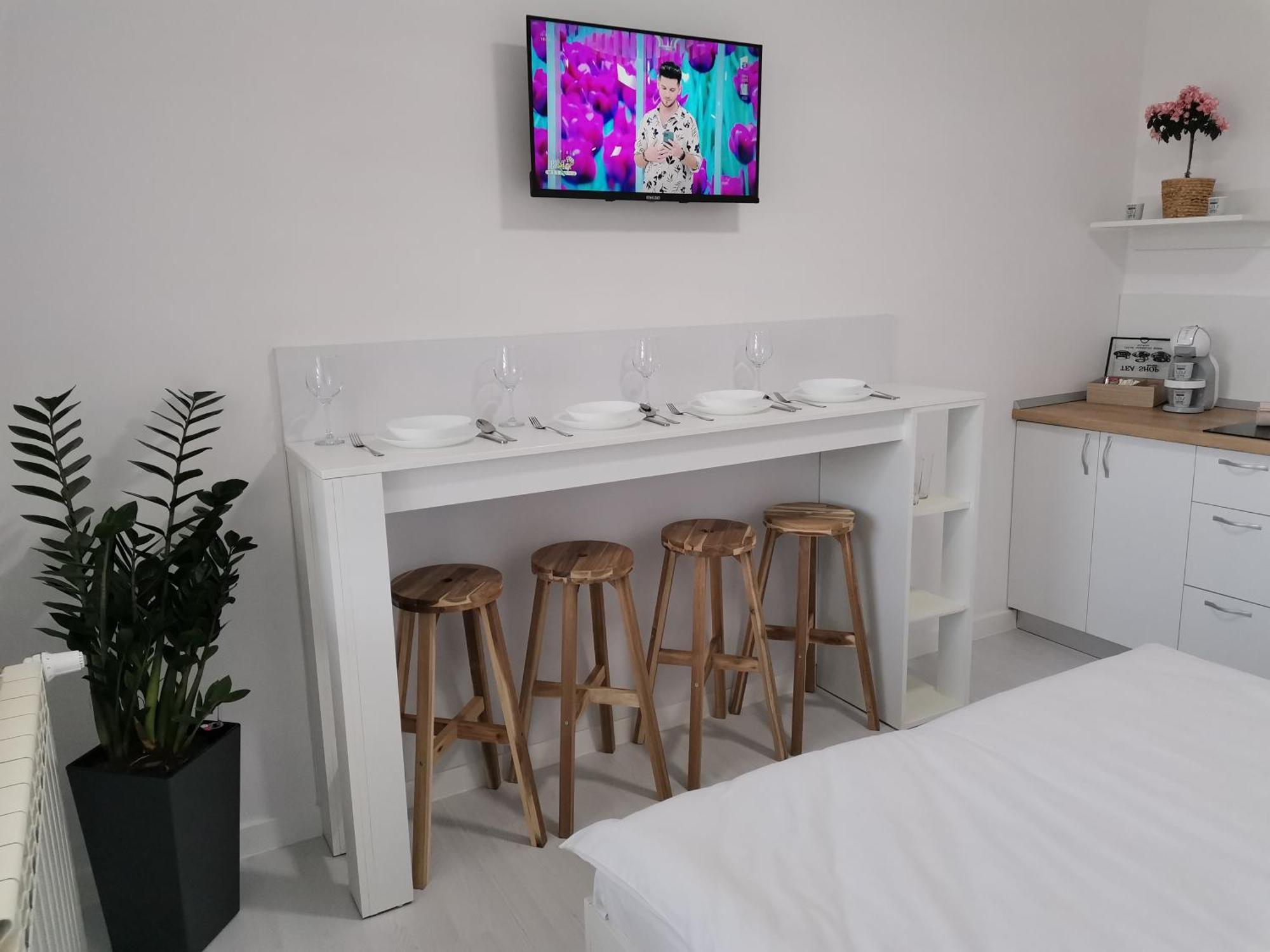 Casuta Cu Tei Villa Oradea Rom bilde